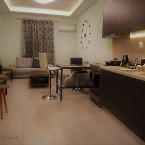 https://petite-palace-rotonda.hotels-of-thessaloniki.com